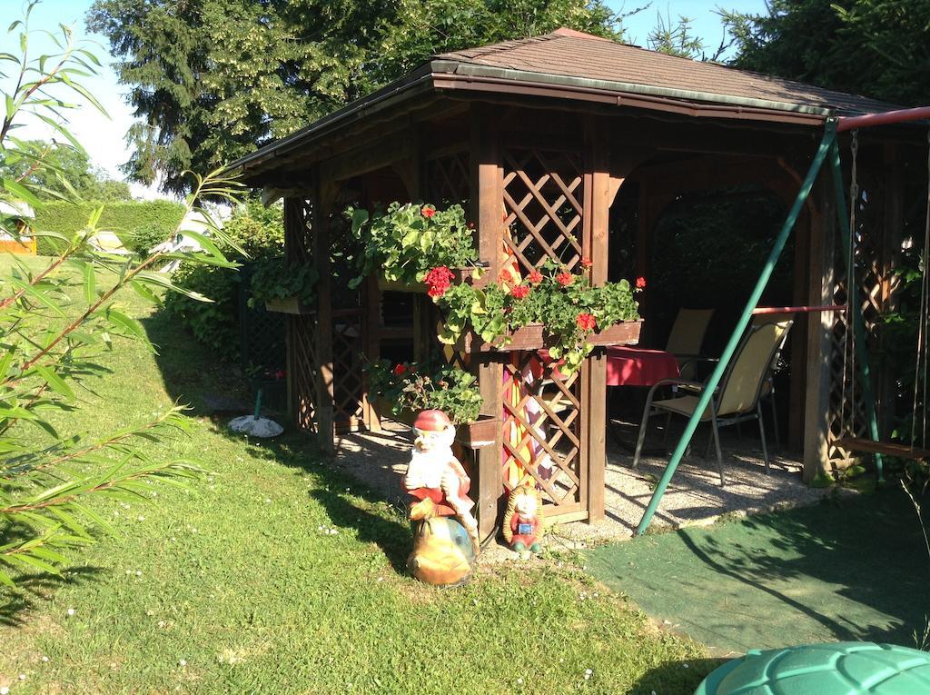 Ferienwohnungen Salmen Pörtschach am Wörthersee Exterior foto