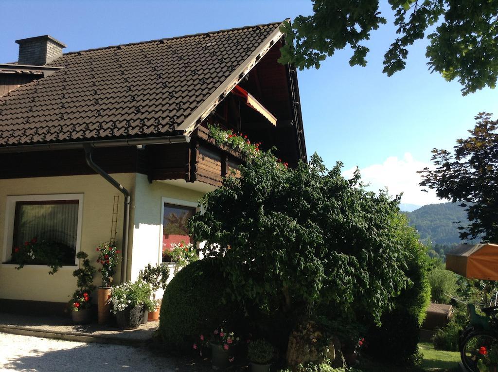 Ferienwohnungen Salmen Pörtschach am Wörthersee Exterior foto